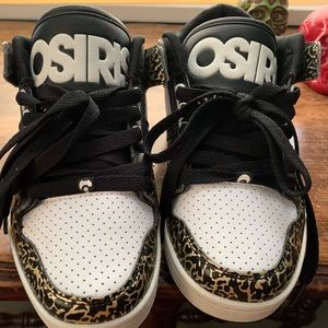 Osiris NYC83 Low womens 9 Leopard print